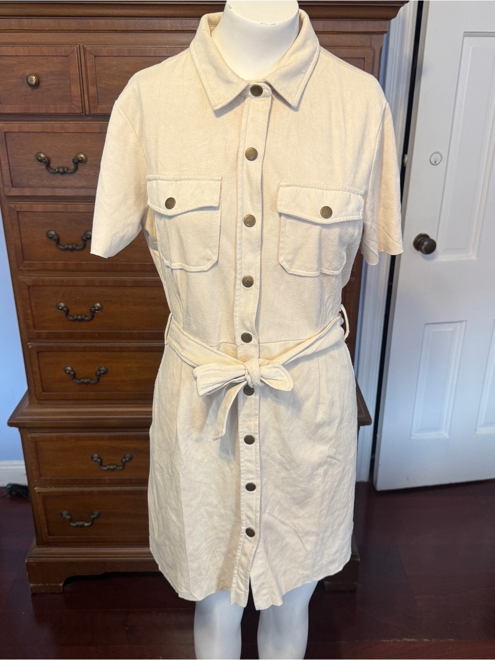 Cream Faux Suede Utility Shirt Dress M Belted Safari 70s Minimalist Western